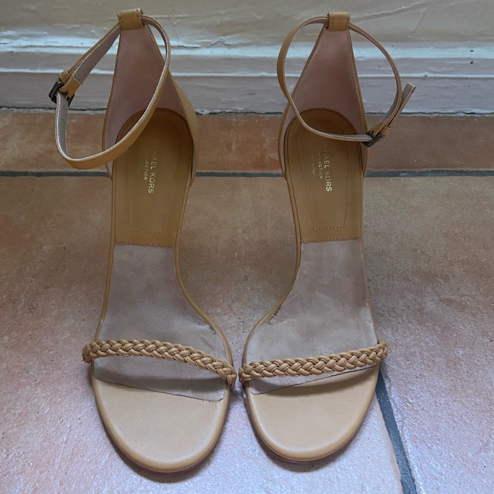 Michael Kors Collection Tan Heels